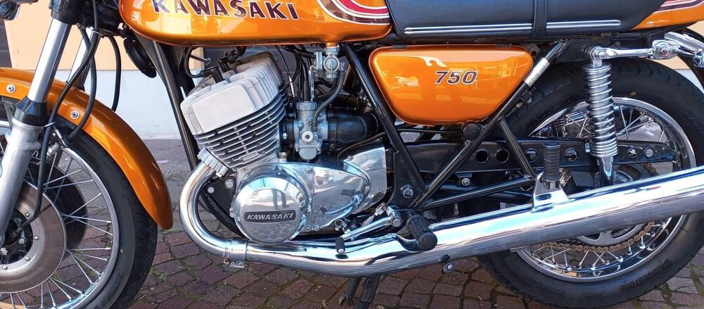 Kawasaki H2 Mach 4 750 (8)