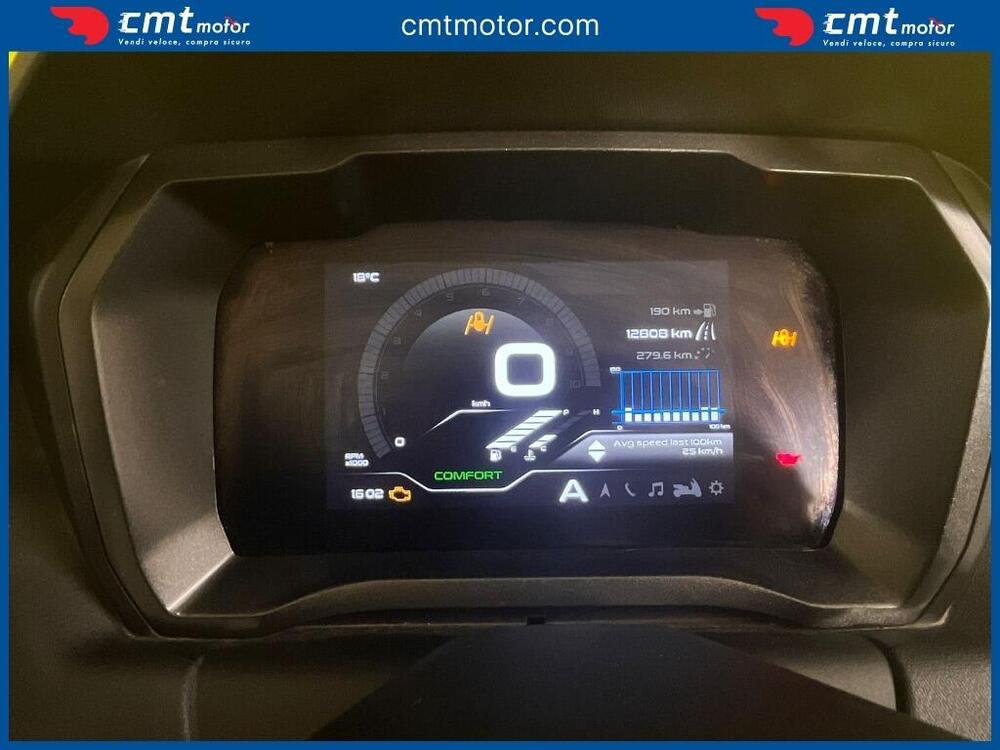 Piaggio MP3 400 ABS Hpe (2021 - 22) (5)