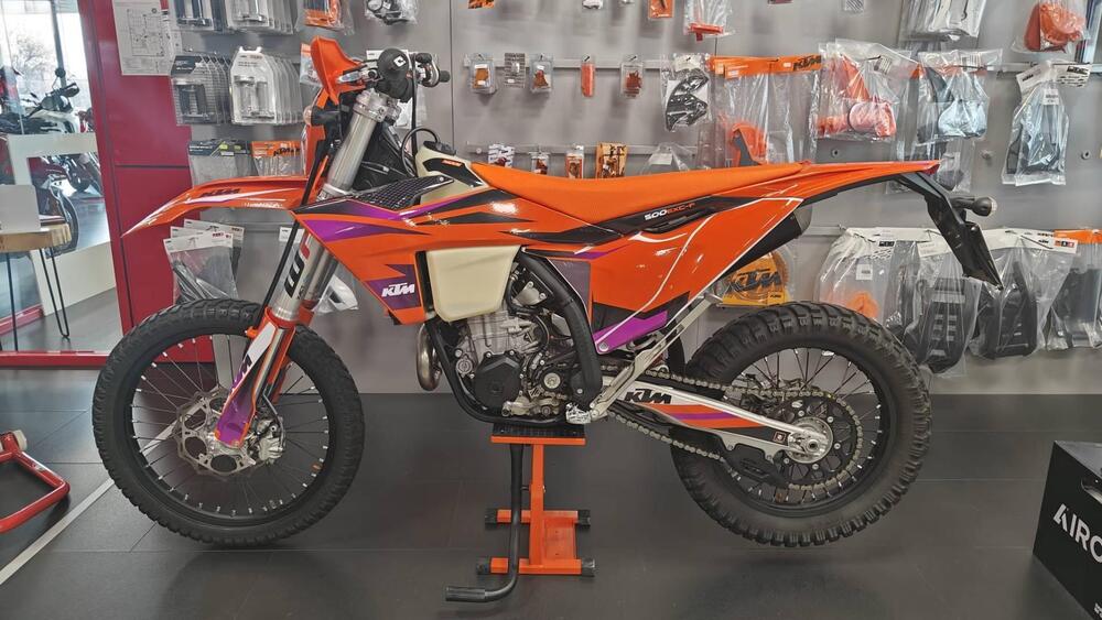 KTM 500 EXC-F (2023) (4)
