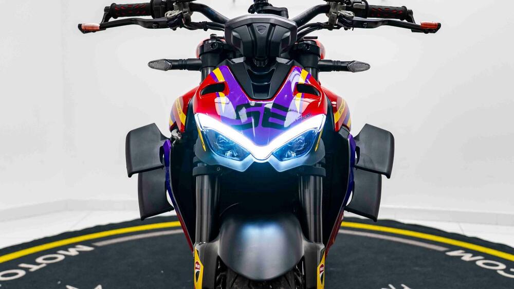 Ducati Streetfighter V2 (2022 - 24) (17)