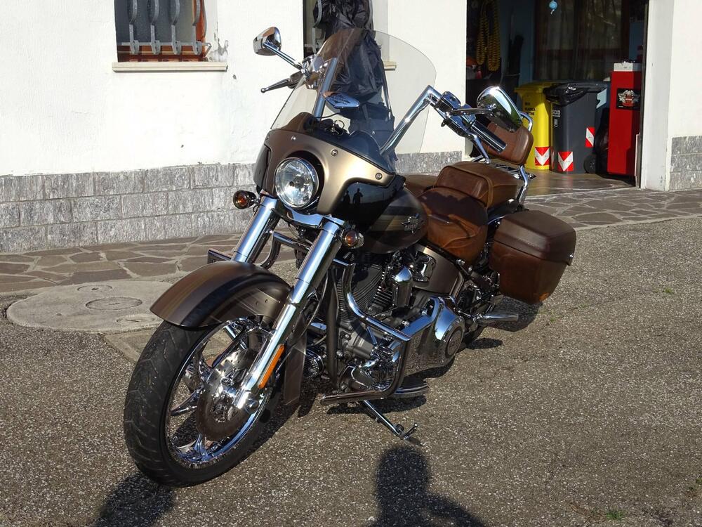 Harley-Davidson Softail Convertible FLSTSE 110 (2012)