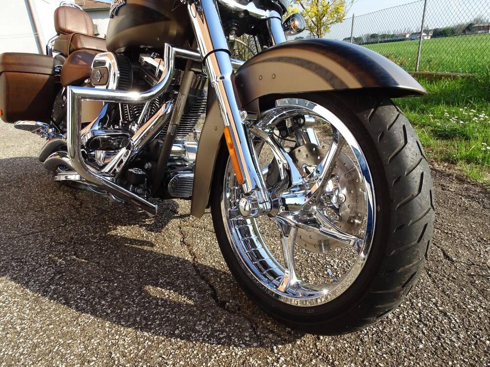 Harley-Davidson Softail Convertible FLSTSE 110 (2012) (9)