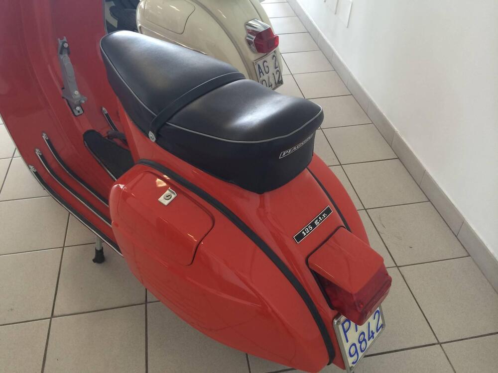 Piaggio Vespa 125 GTR (4)