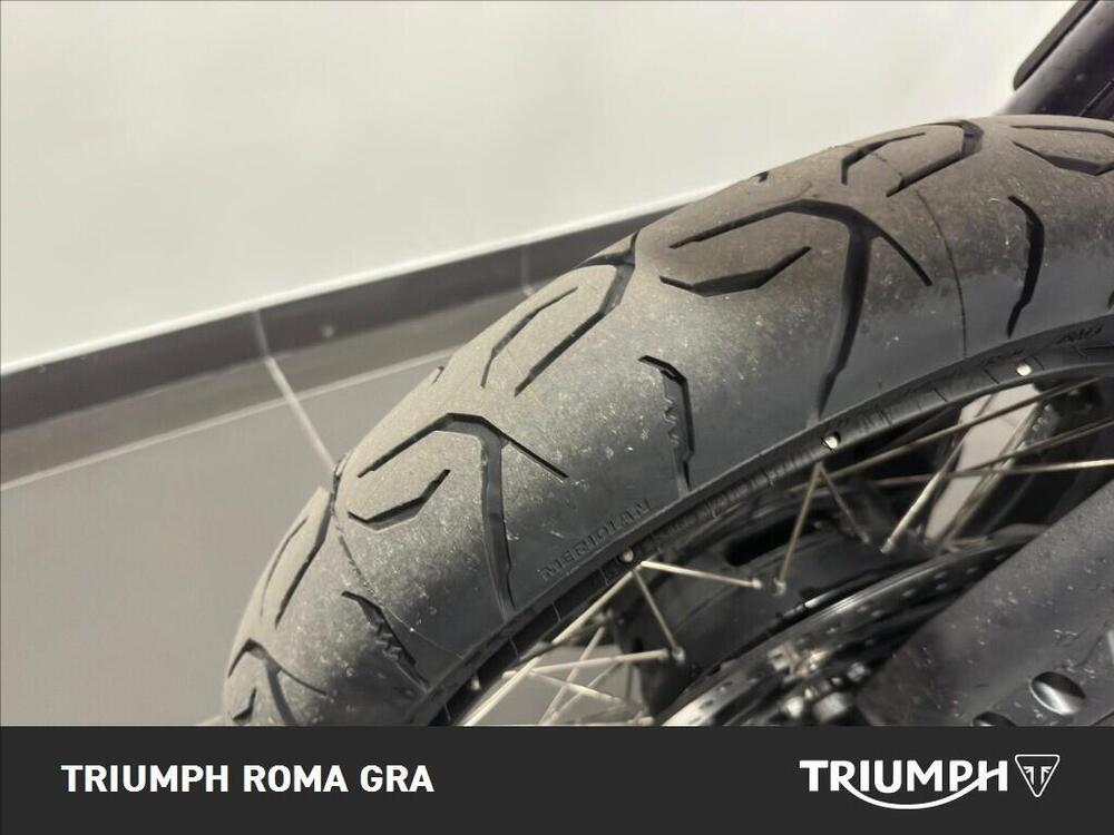 Moto Guzzi V85 TT Travel (2024 - 26) (15)