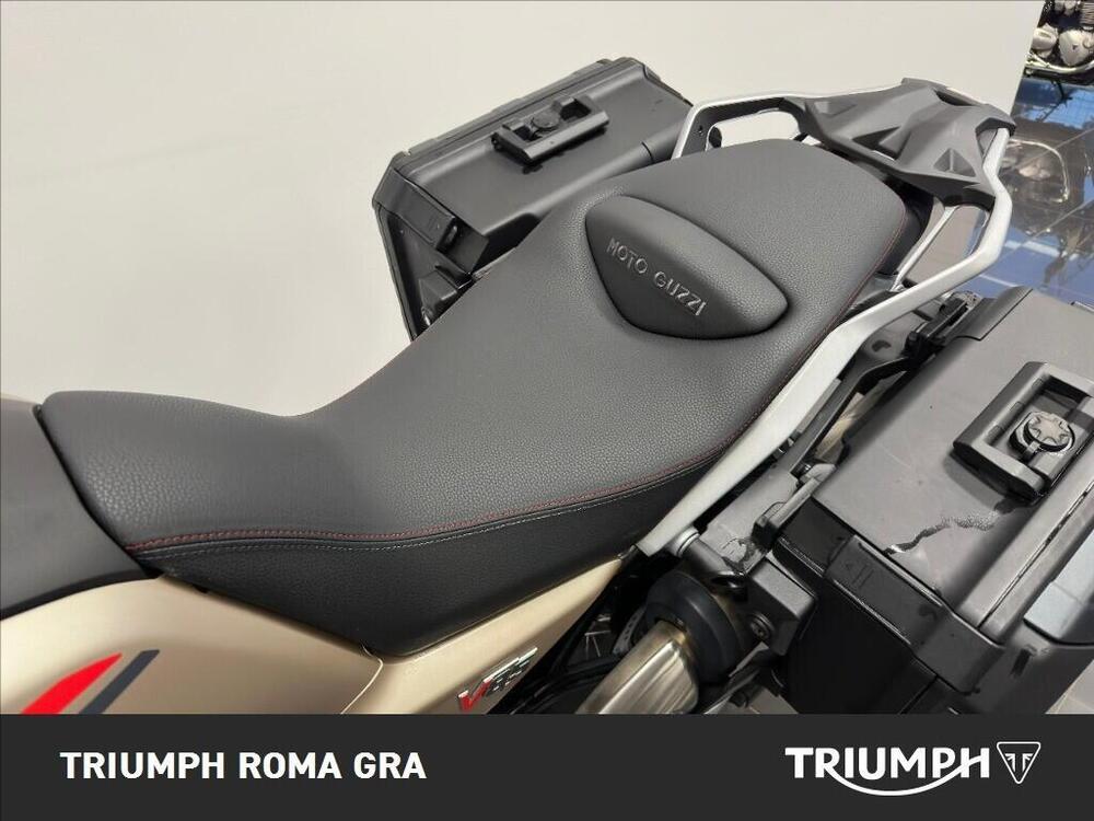 Moto Guzzi V85 TT Travel (2024 - 26) (12)