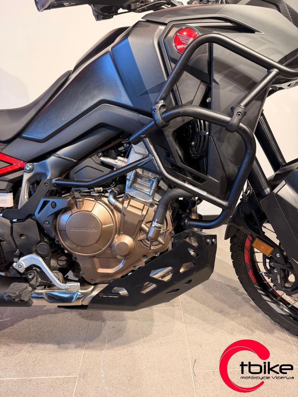 Honda Africa Twin CRF 1100L Urban (2022 - 23) (3)