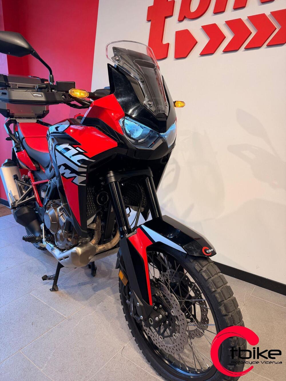 Honda Africa Twin CRF 1100L Urban (2022 - 23) (2)