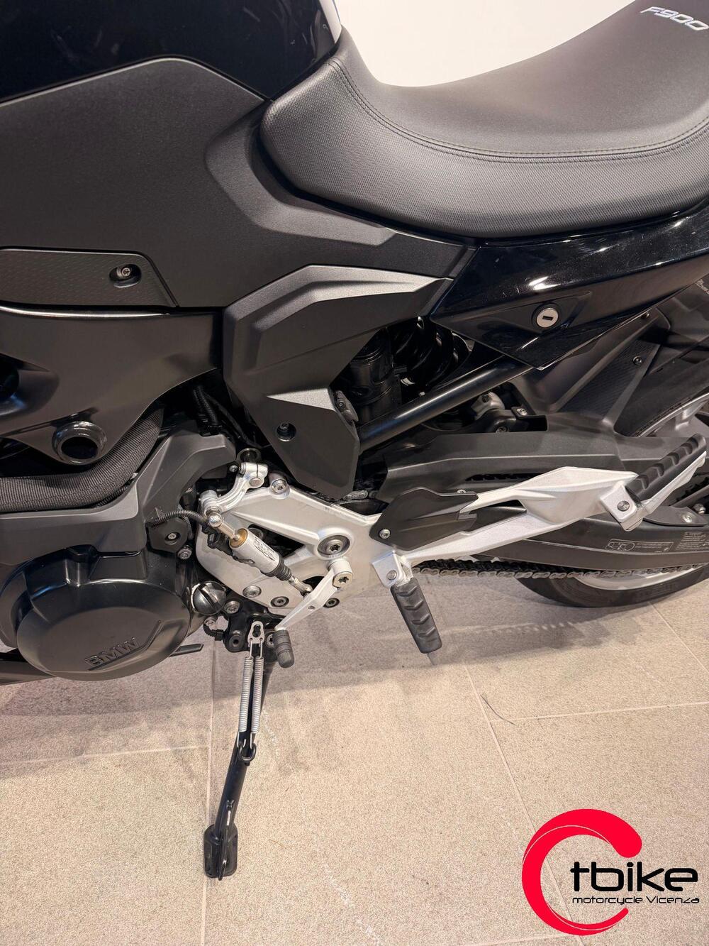 Bmw F 900 R (2017 - 20) (6)