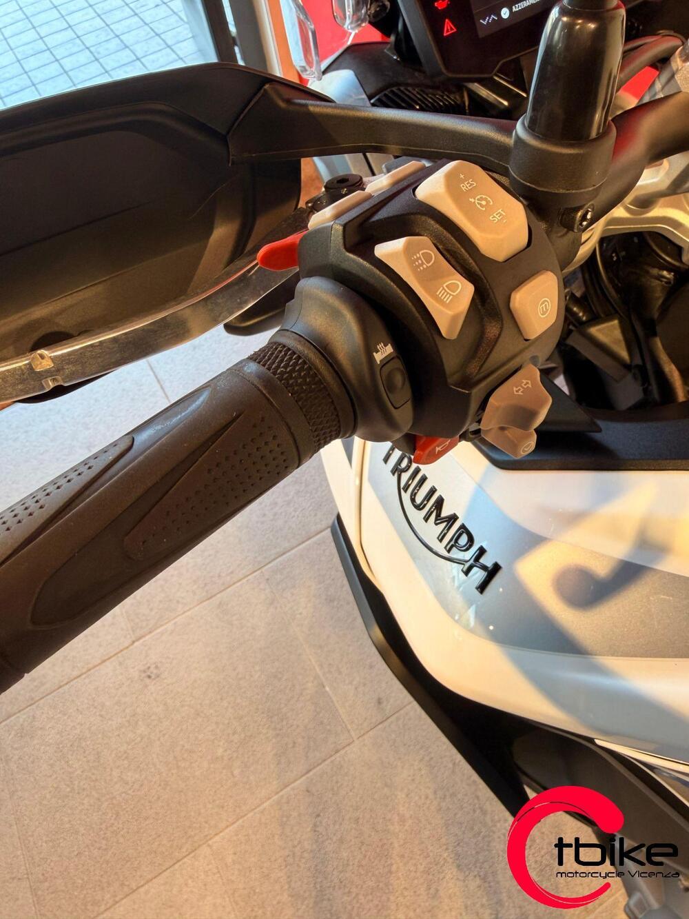 Triumph Tiger 900 GT (2020 - 23) (4)