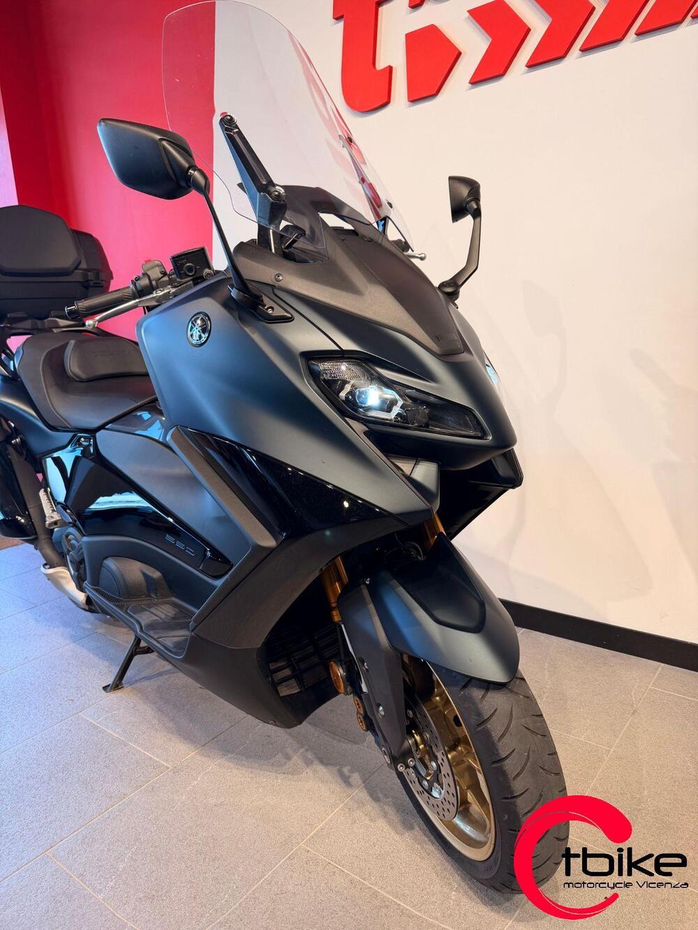 Yamaha T-Max 560 Tech Max (2022 - 24) (3)