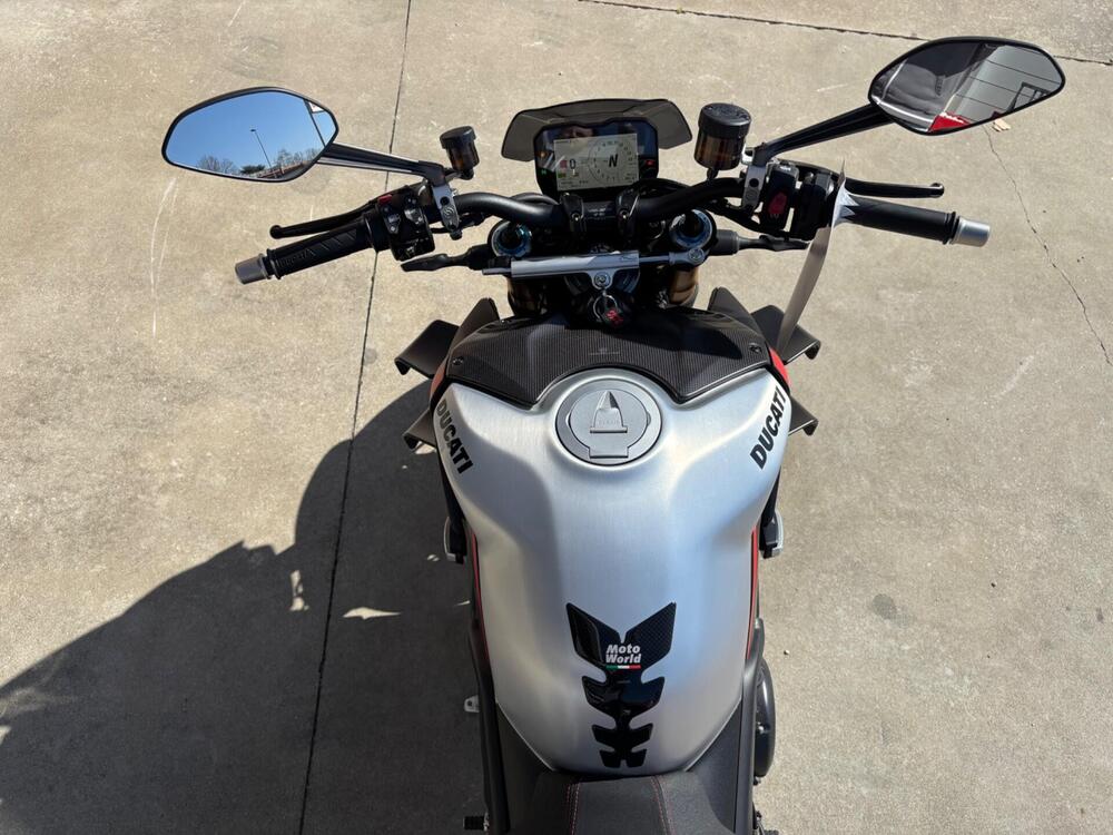 Ducati Streetfighter V4 1100 SP (2022) (10)