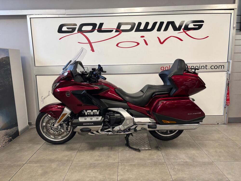 Honda GL 1800 Gold Wing Tour (2018 - 20) (2)