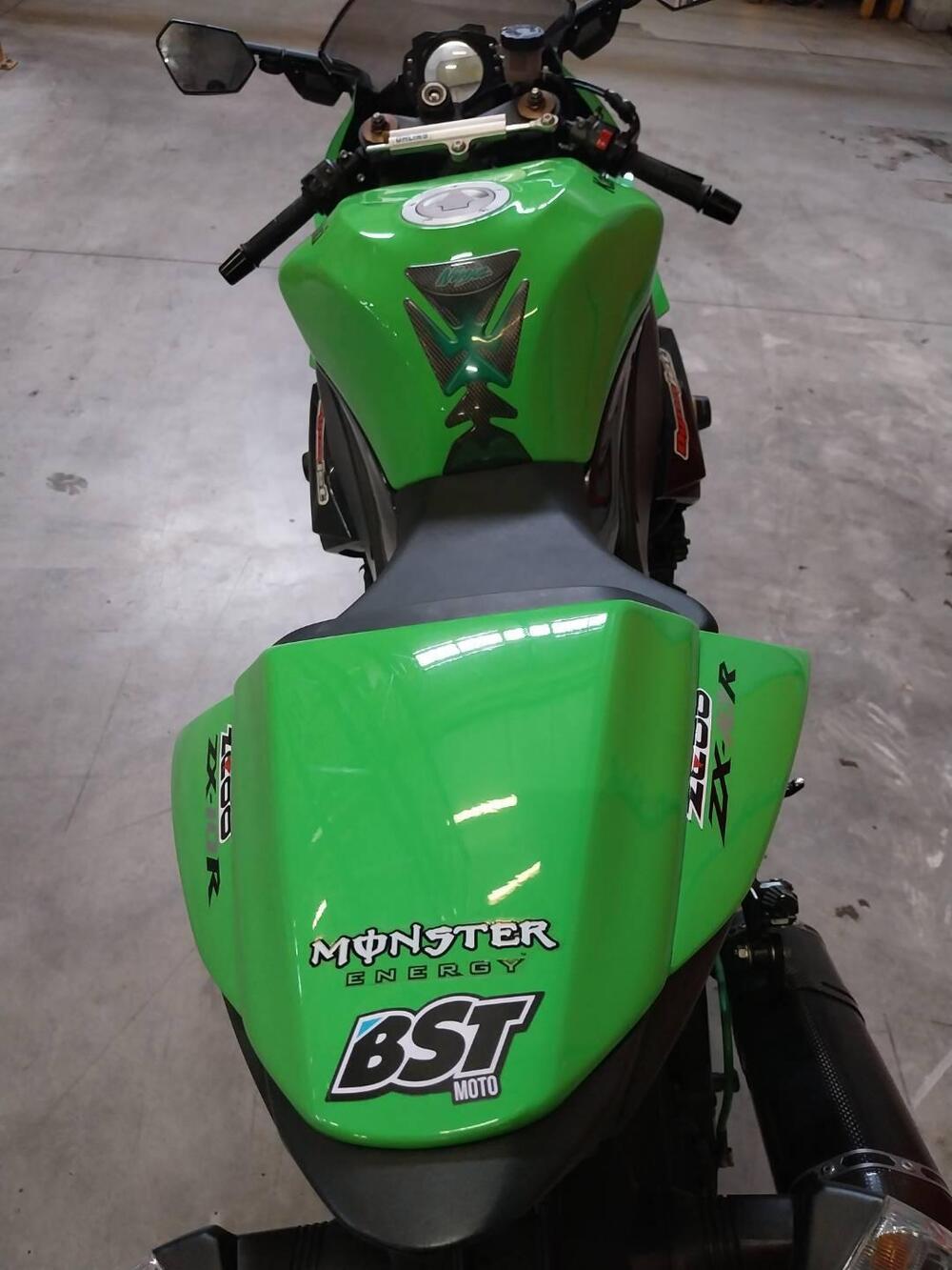 Kawasaki Ninja 1000 ZX-10R (2010 - 11) (2)