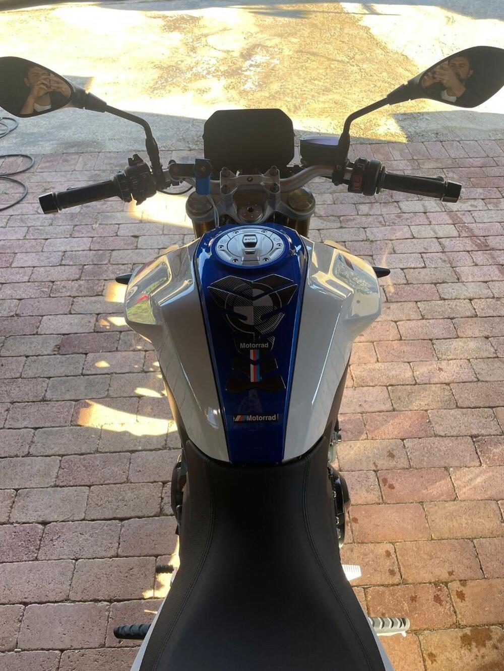 Bmw F 900 R (2021 - 24) (4)