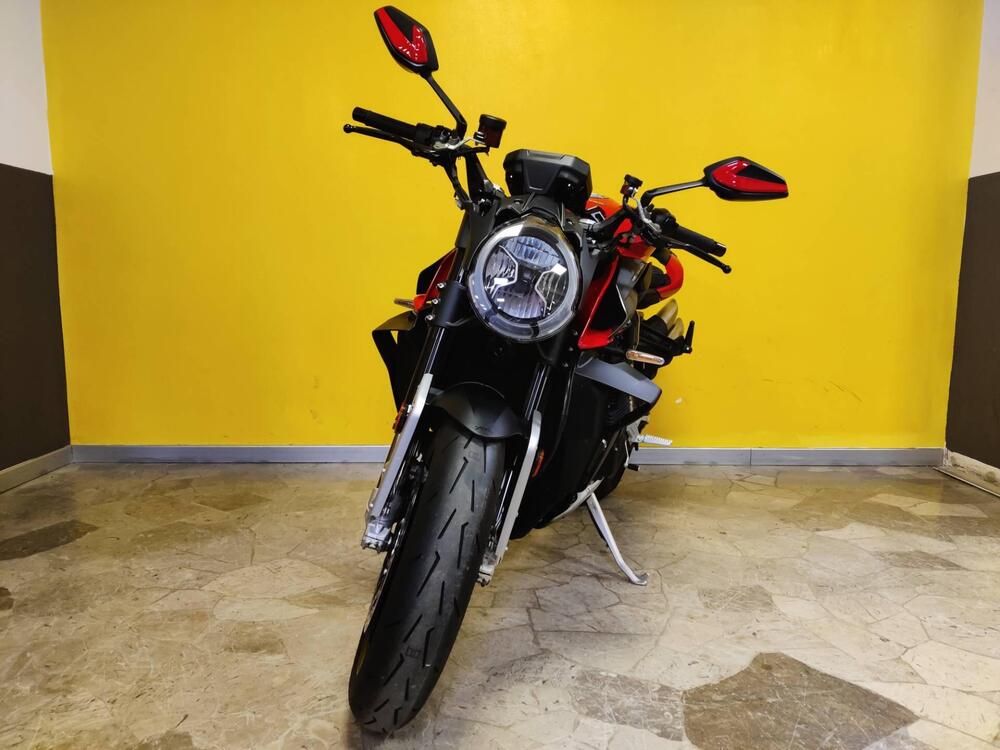 MV Agusta Brutale 1000 RS (2022 - 26) (2)