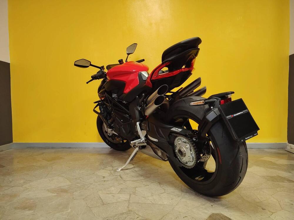 MV Agusta Brutale 1000 RS (2022 - 26) (4)