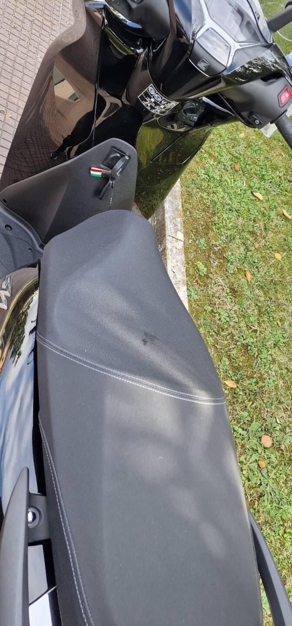 Honda SH 350 (2021 - 24) (5)