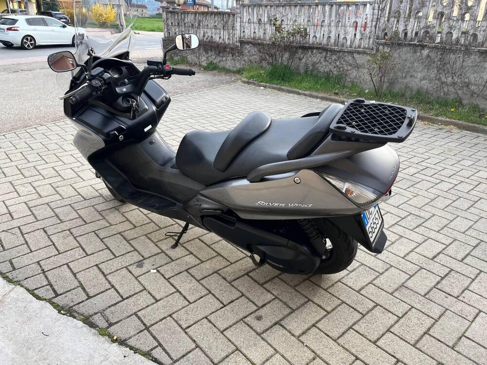 Honda Silver Wing 400 (2006 - 09) (4)