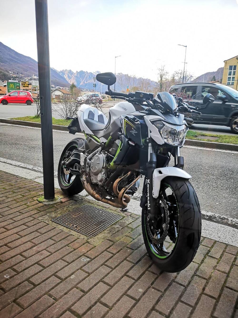 Kawasaki Z 650 (2017 - 19) (3)