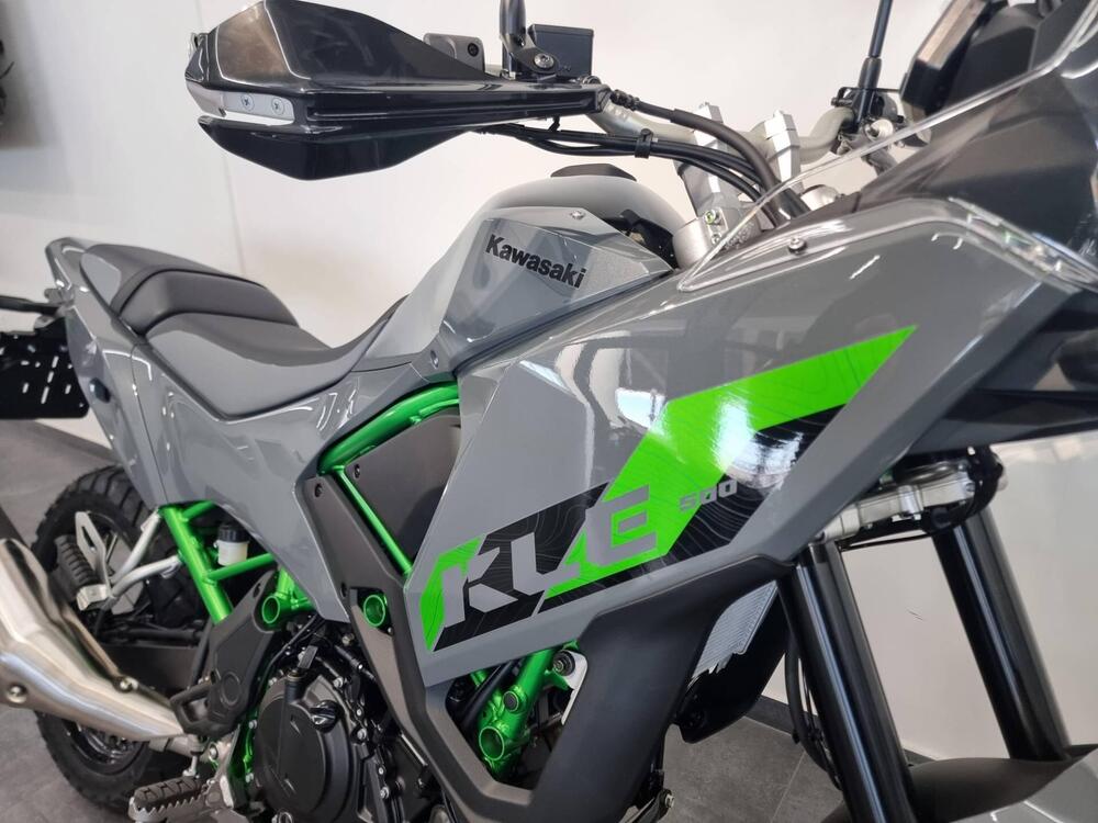 Kawasaki KLE 500 SE (2026) (3)