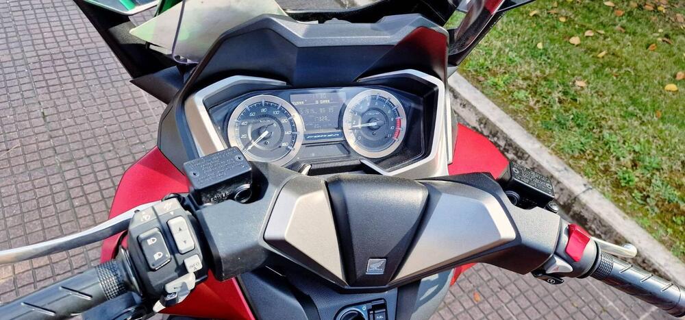 Honda Forza 350 Deluxe (2022 - 24) (7)