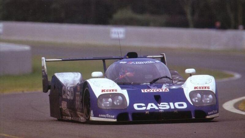 La celebre Toyota TS010, soprannominata "Bone Breaker"