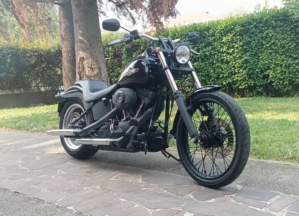 Harley-Davidson 1584 Night Train (2006 - 07) - FXSTB (2)