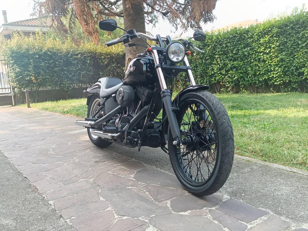 Harley-Davidson 1584 Night Train (2006 - 07) - FXSTB (3)