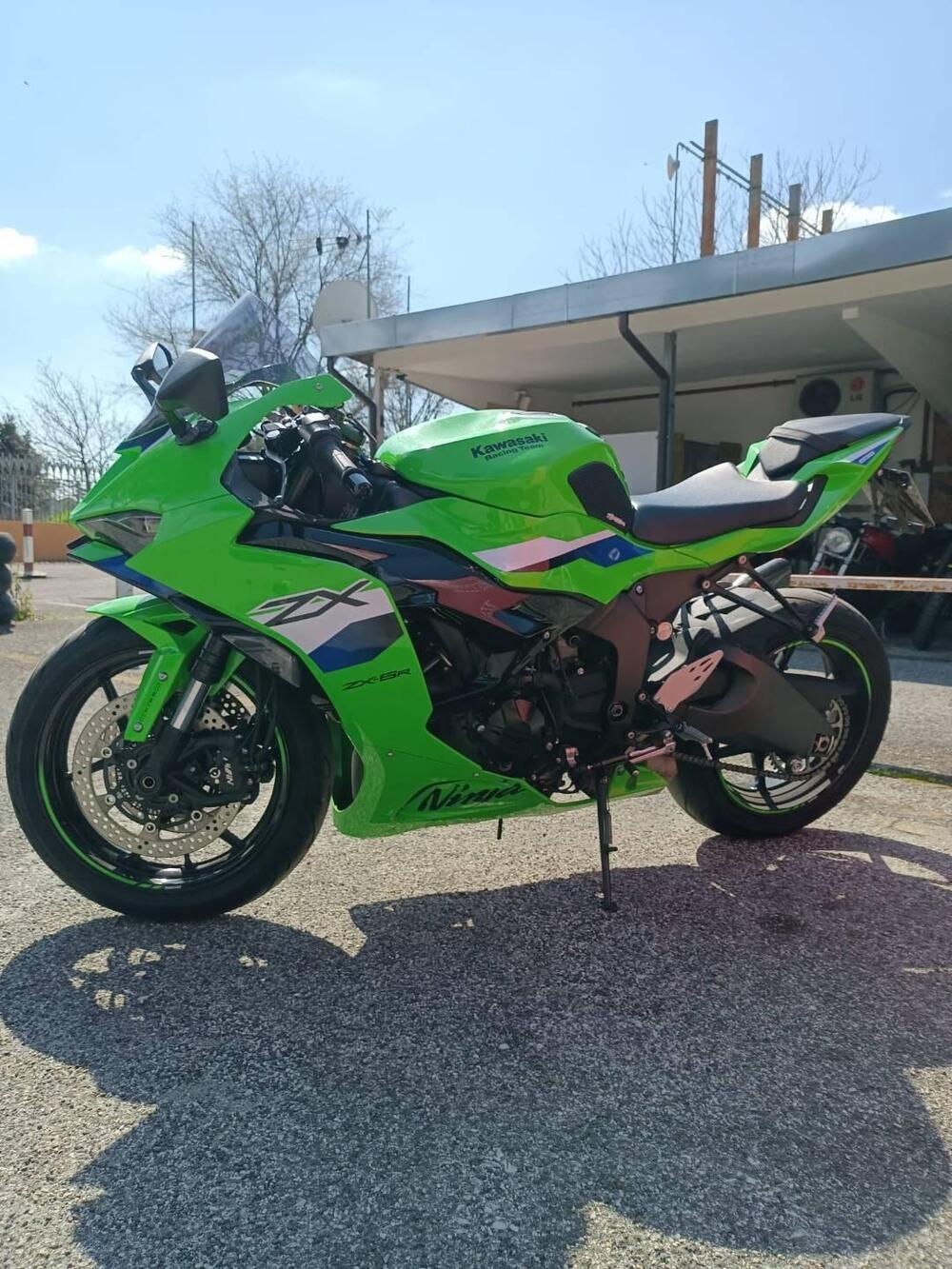 Kawasaki Ninja 636 ZX-6R (2024 - 26) (4)