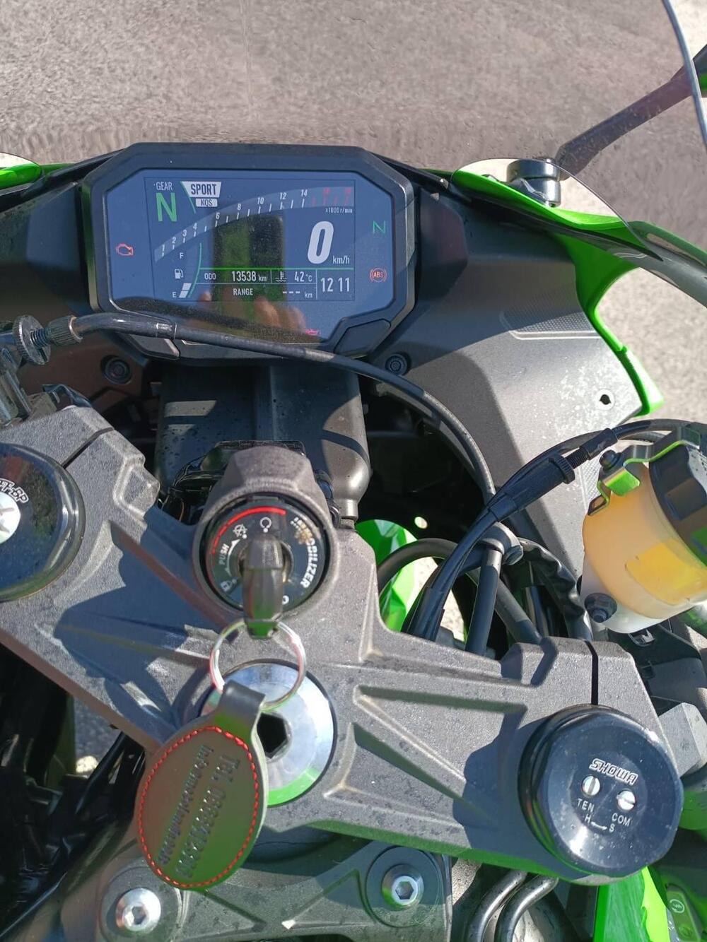 Kawasaki Ninja 636 ZX-6R (2024 - 26) (8)