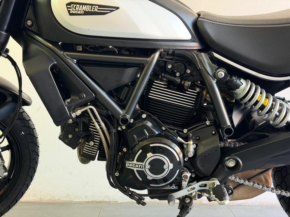 Ducati Scrambler 800 Icon Dark (2021 - 22) (5)