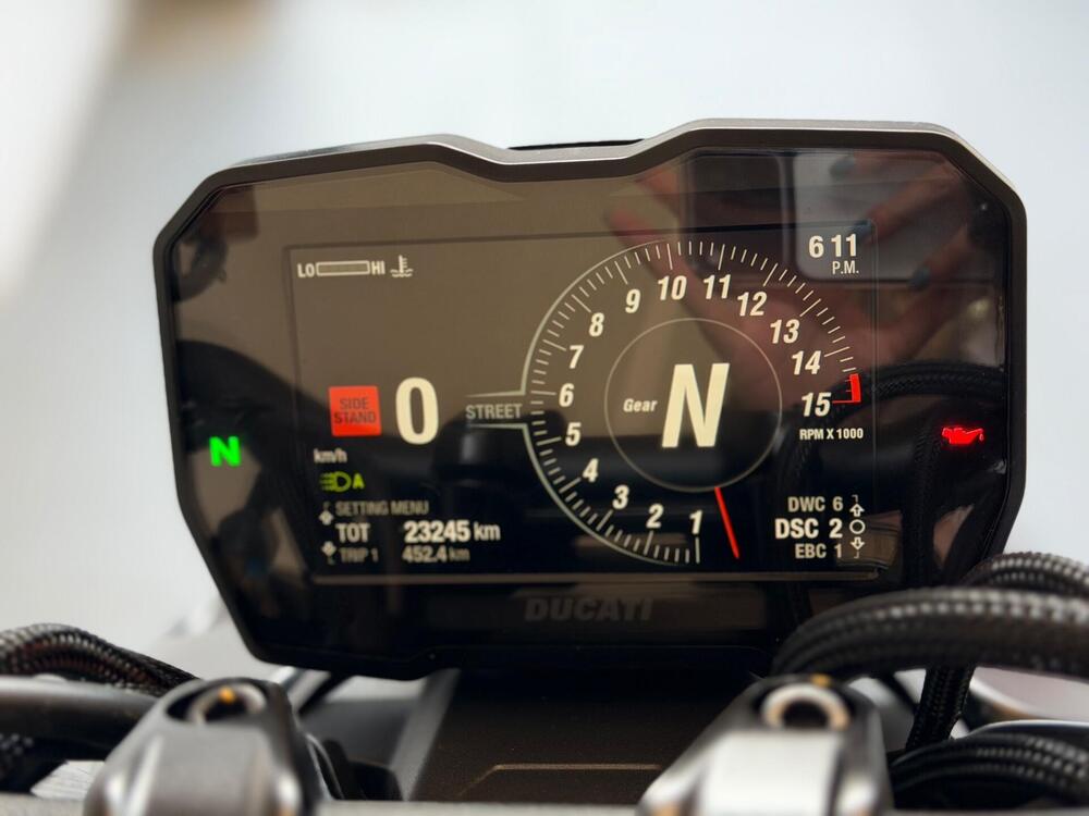 Ducati Streetfighter V4 1100 S (2021 - 22) (13)