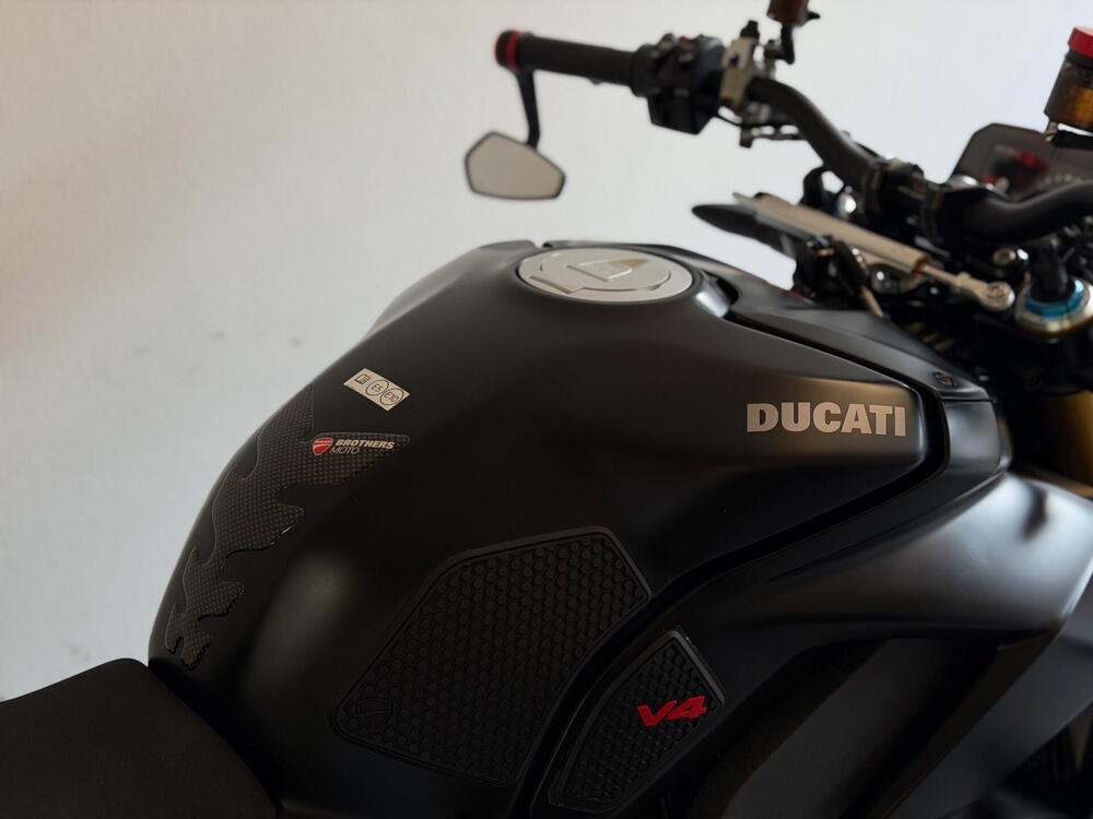 Ducati Streetfighter V4 1100 S (2021 - 22) (14)