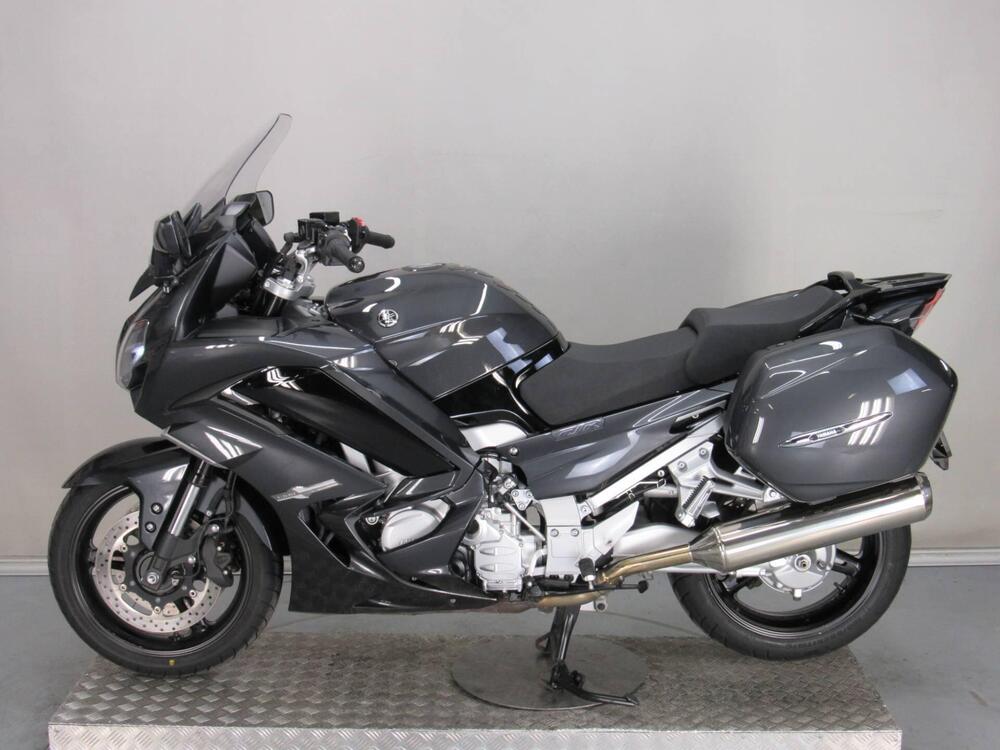 Yamaha FJR 1300 AE (2016 - 20) (5)