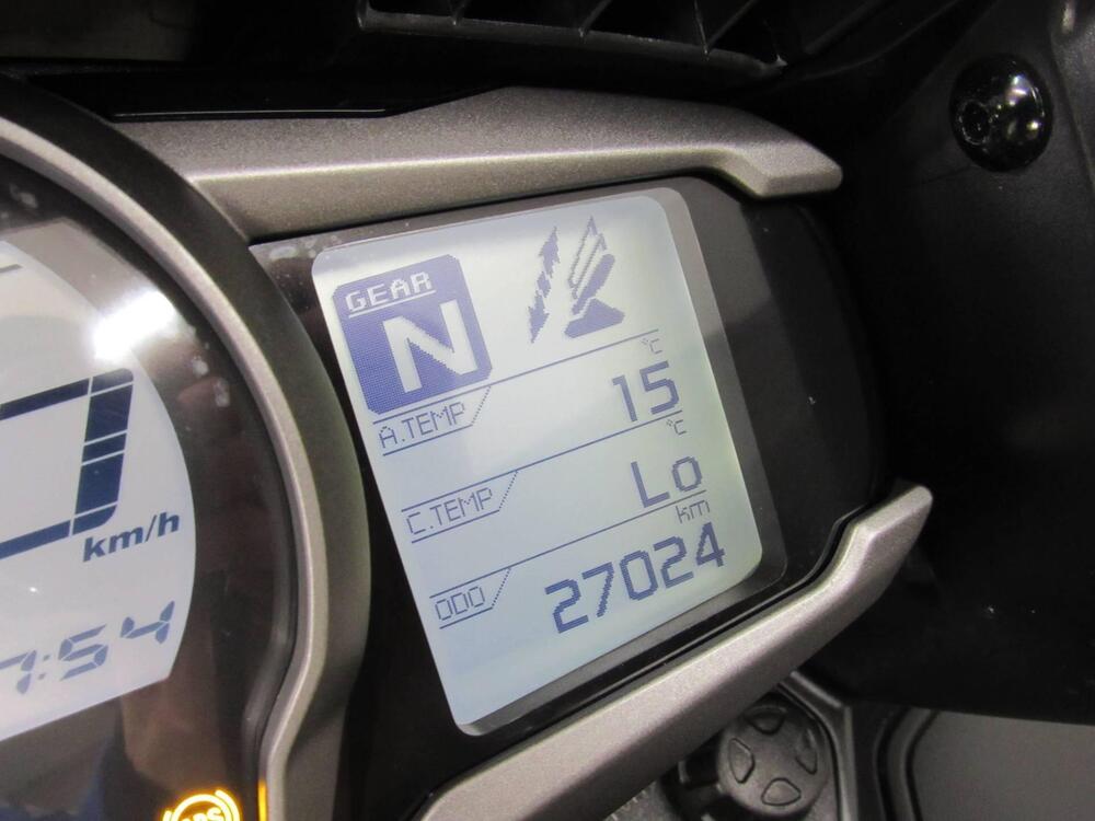 Yamaha FJR 1300 AE (2016 - 20) (14)