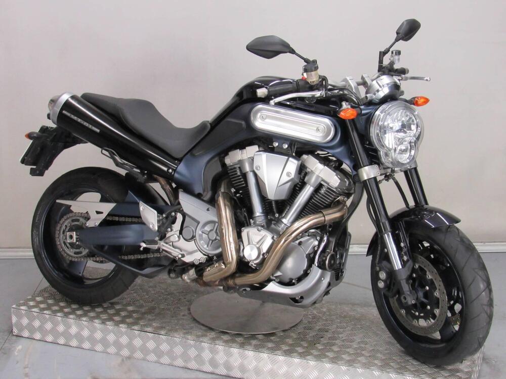 Yamaha MT-01 (2005- 11)