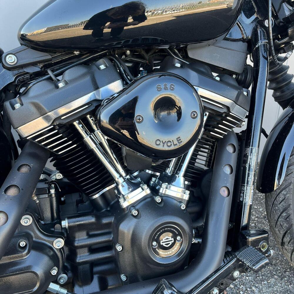 Harley-Davidson 107 Street Bob (2018 - 20) - FXBB (2)