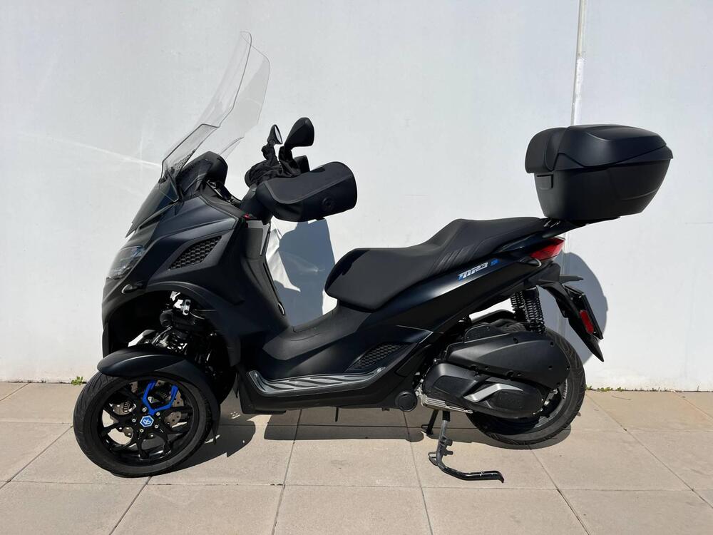 Piaggio MP3 310 Sport (2025 - 26) (2)