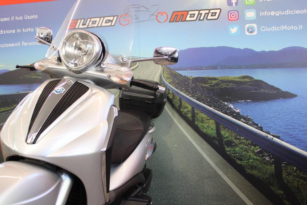 Piaggio Beverly 250 i.e. (2004 - 06) (11)