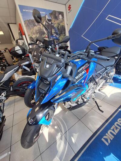 Suzuki GSX-8R (2024 - 26) usata
