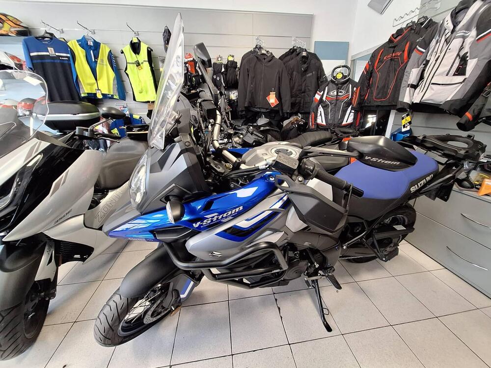 Suzuki V-Strom 1000XT (2017 - 20) (2)