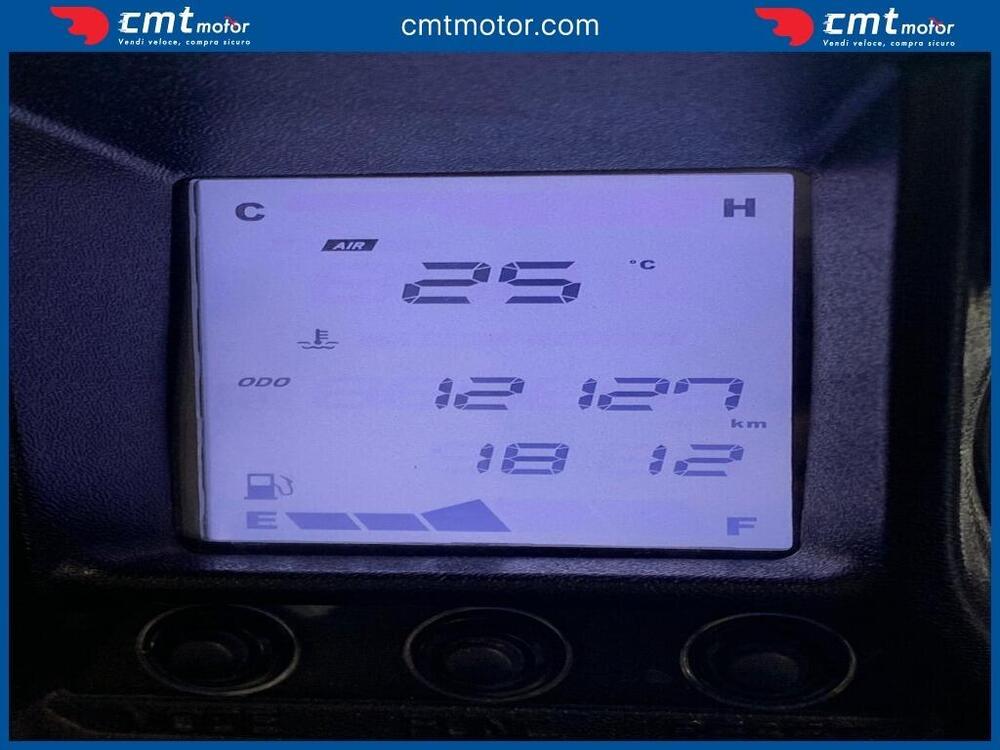 Kymco X-Town 300i City (2020) (5)