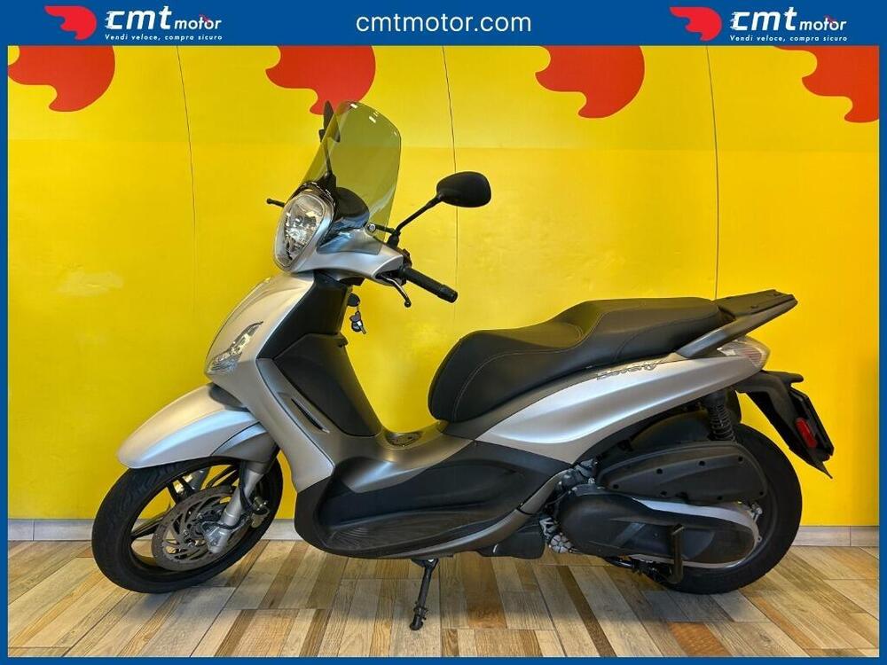 Piaggio Beverly 350 Police ABS-ASR (2018 - 20) (3)