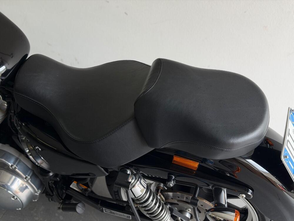 Harley-Davidson 883 (2008 - 09) - XL (6)