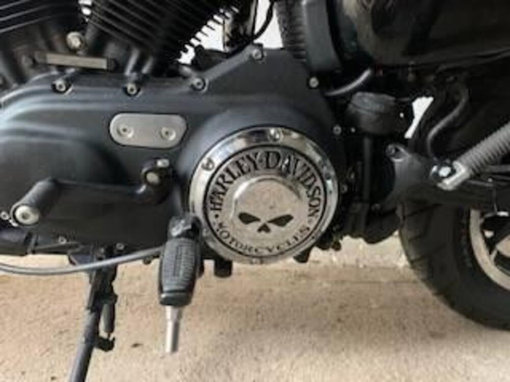 Harley-Davidson 883 R (2008 - 16) - XL 883R (2)