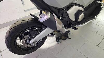 Honda X-ADV 750 (2025 - 26) usata
