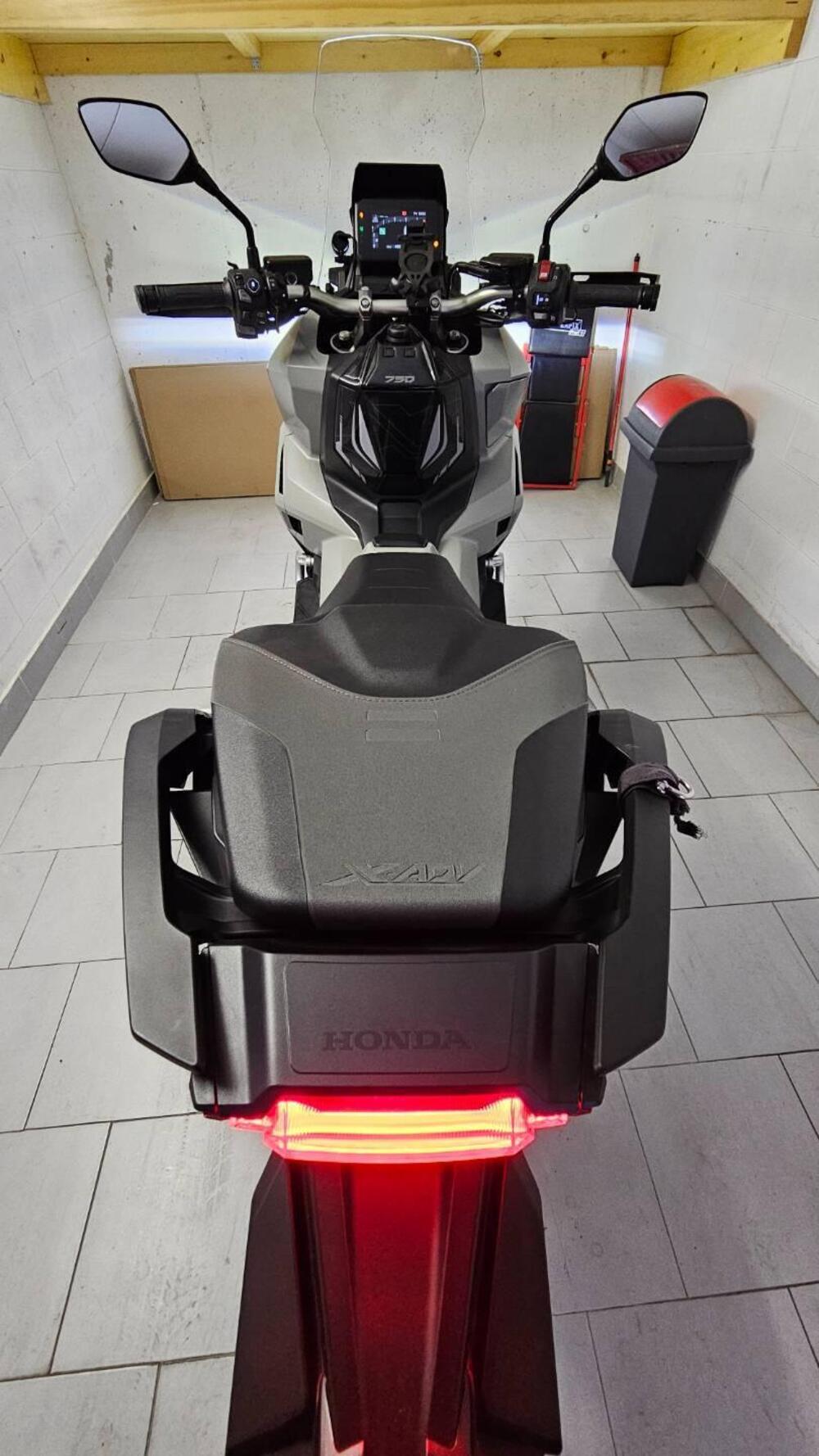 Honda X-ADV 750 (2025 - 26) (3)