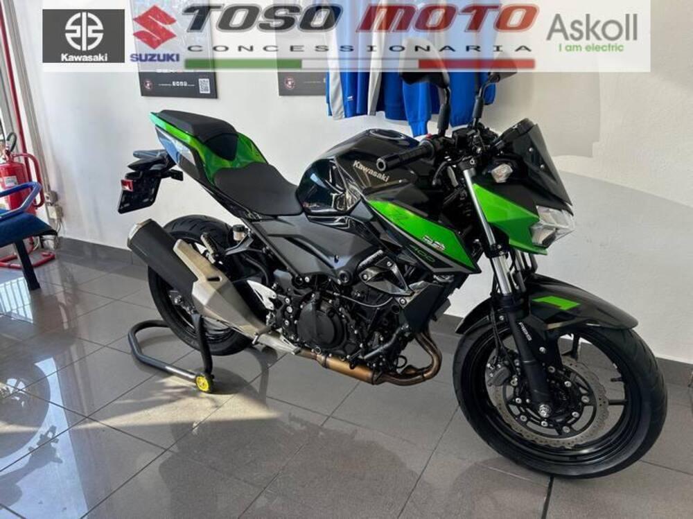 Kawasaki Z 400 (2023) (2)