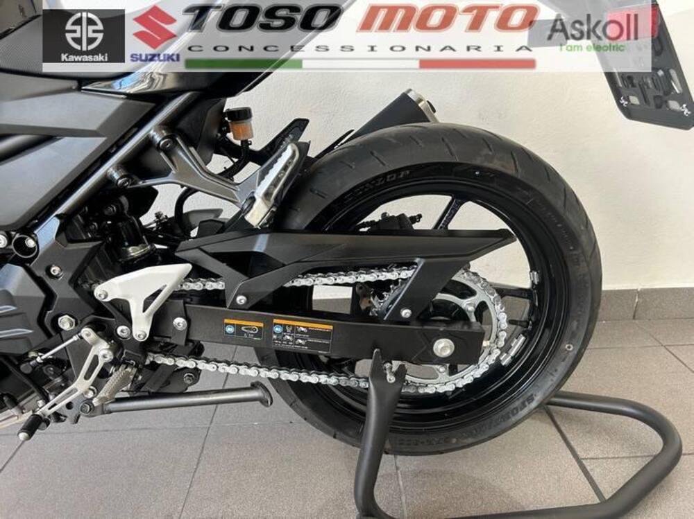 Kawasaki Z 400 (2023) (8)