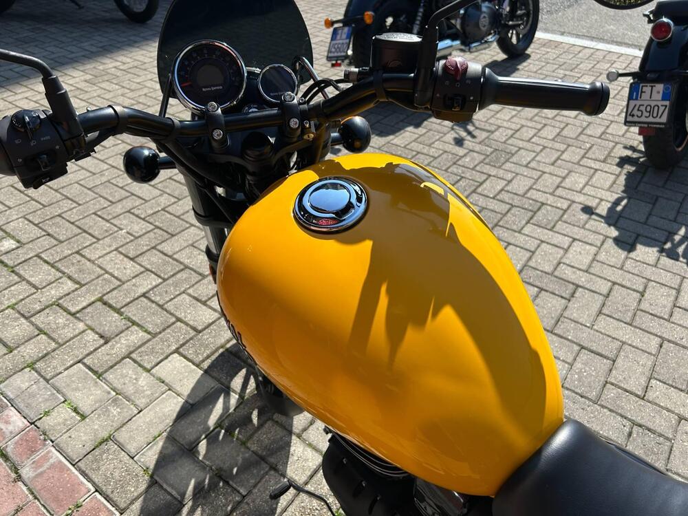 Royal Enfield Meteor 350 (2021 - 26) (7)